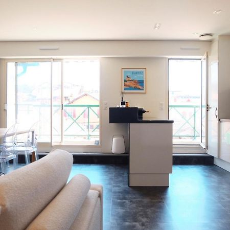 Magnifique Appartement, En Hyper Centre, Avec Terrasse Et Place De Parking Biarritz Exterior photo