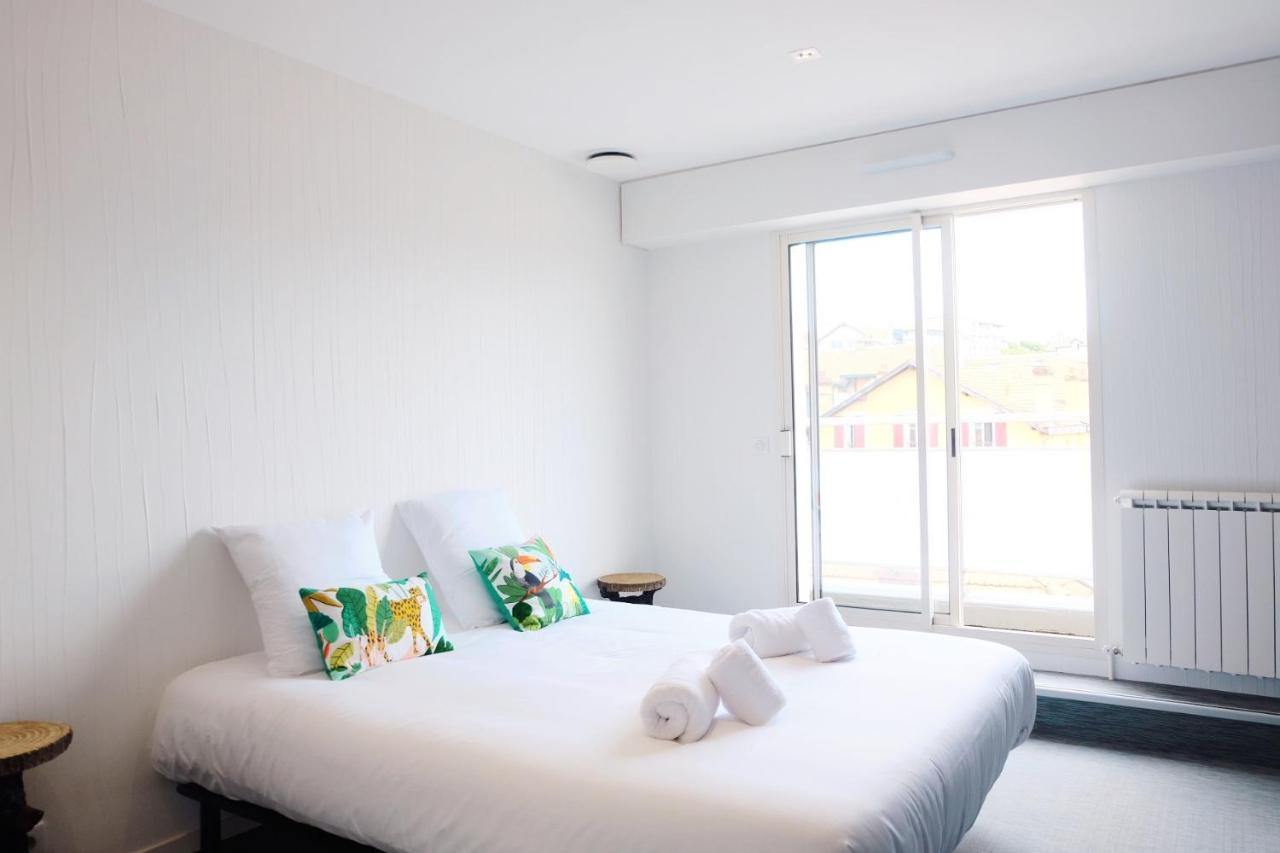 Magnifique Appartement, En Hyper Centre, Avec Terrasse Et Place De Parking Biarritz Exterior photo